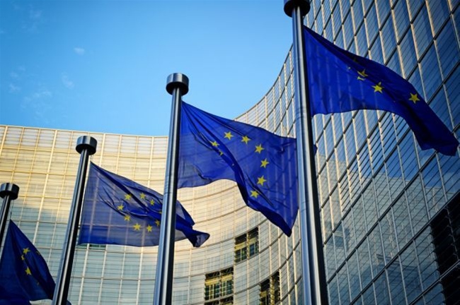 Ευρωπαϊκή Επιτροπή: Καταπολέμηση του οργανωμένου εγκλήματος: νέα πενταετής στρατηγική για την ενίσχυση της συνεργασίας πανευρωπαϊκά και για καλύτερη χρήση των ψηφιακών εργαλείων για έρευνες