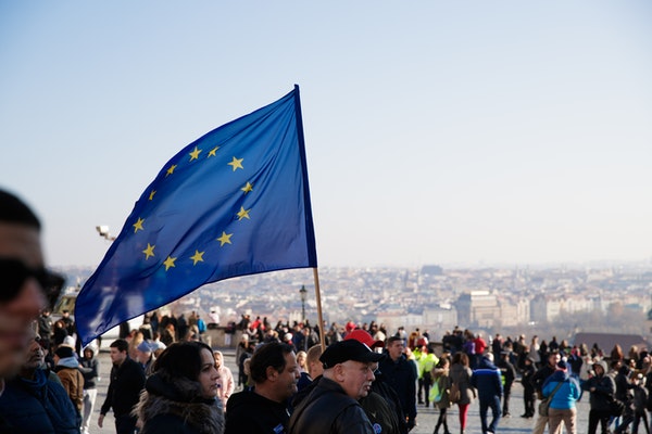 Η Ευρ. Επιτροπή και το EUIPO θεσπίζουν μέτρα για τη διασφάλιση των δικαιωμάτων διανοητικής ιδιοκτησίας της Ουκρανίας