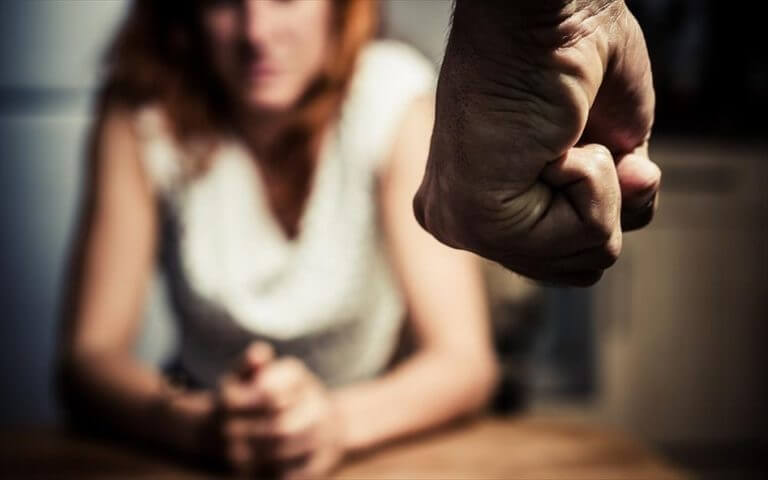 Έναρξη Εφαρμογής του Προγράμματος Παροχής Νομικής Βοήθειας σε Θύματα Έμφυλης και Ενδοοικογενειακής Βίας